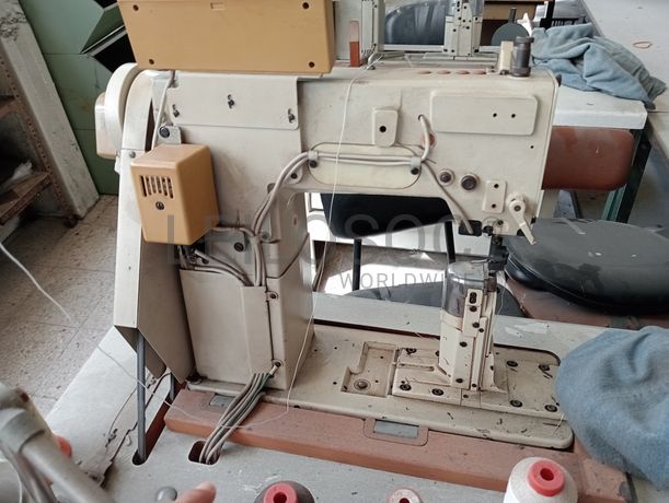 Máquinas de zig zag · Máquinas de coluna alta · Máquina de coluna