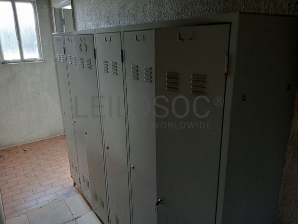 Retalhos de Pele · Equipamentos Diversos