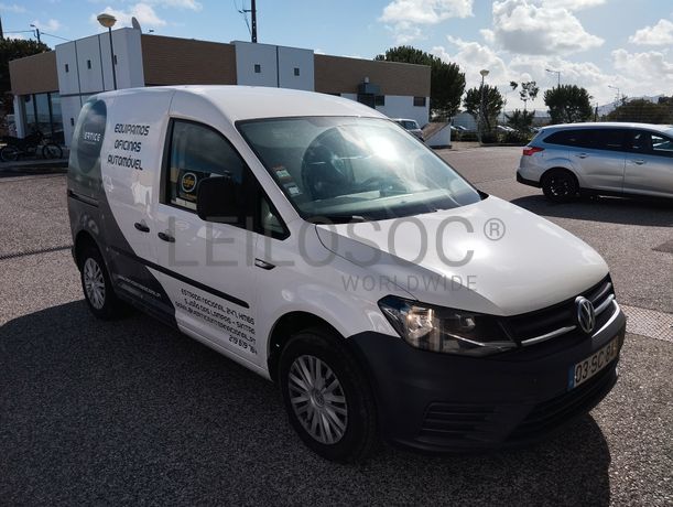 Volkswagen Caddy · Ano 2016