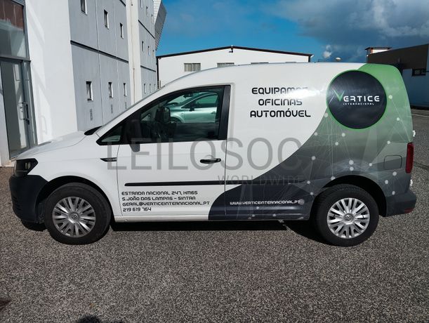 Volkswagen Caddy · Ano 2016