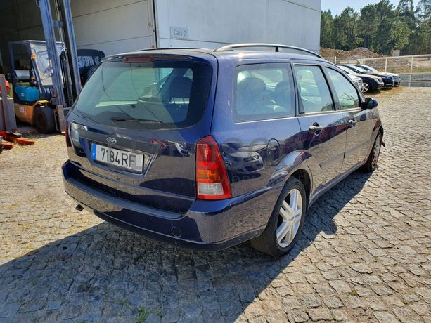 Ford Focus · Ano 2001