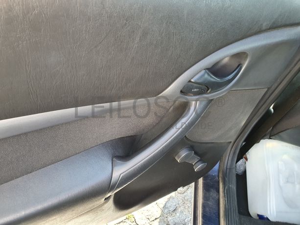 Ford Focus · Ano 2001