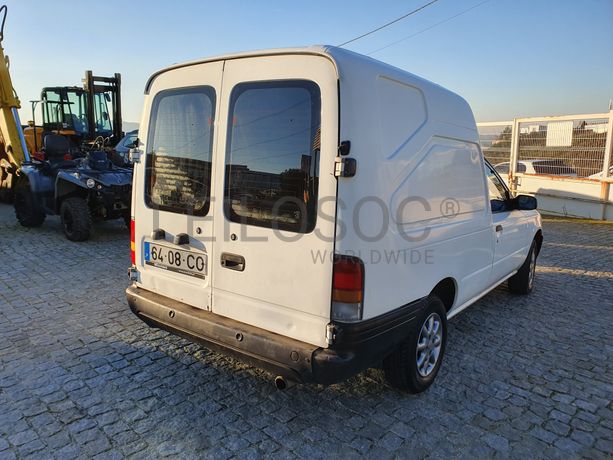 Nissan Sunny Van · Ano 1993