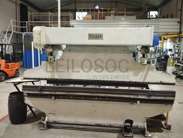 Equipamentos · Indústria Metalomecânica