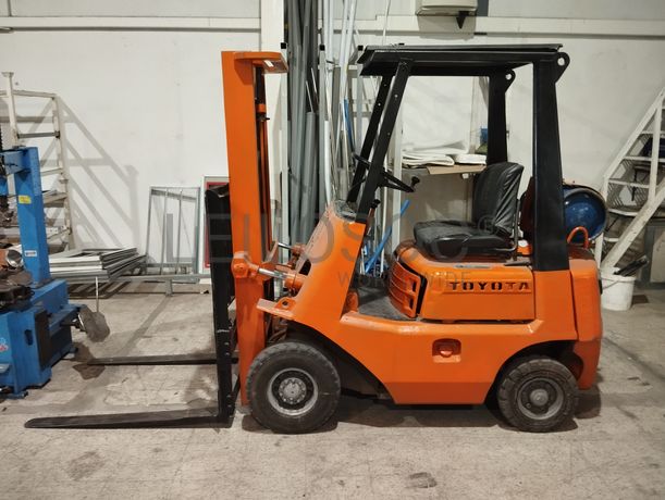 Equipamentos · Indústria Metalomecânica