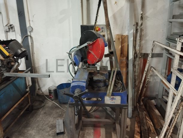 Equipamentos · Indústria Metalomecânica