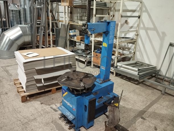 Equipamentos · Indústria Metalomecânica