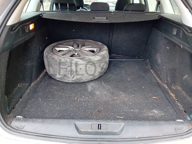 Peugeot 308 · Ano 2015