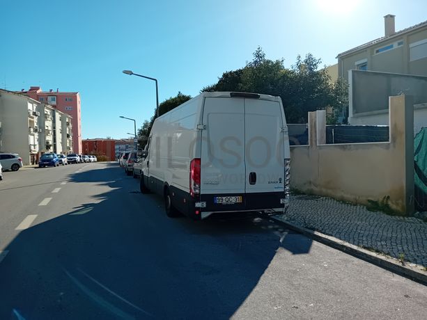 Iveco Daily 35S17 · Ano 2015