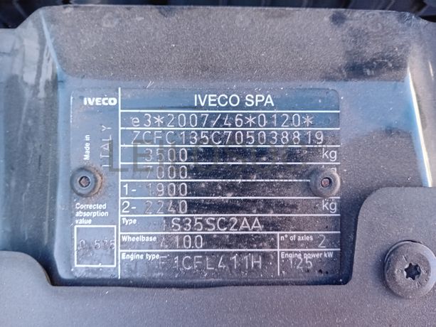 Iveco Daily 35S17 · Ano 2015