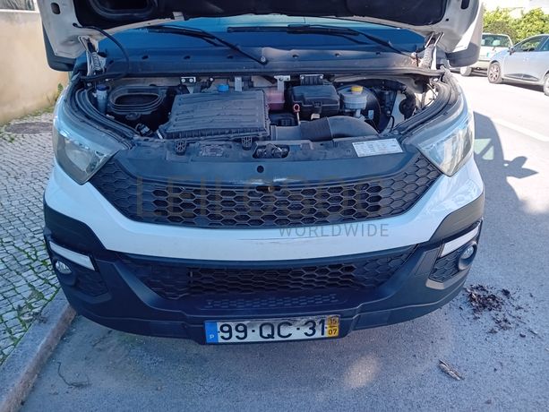 Iveco Daily 35S17 · Ano 2015