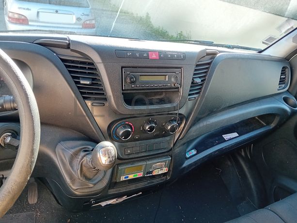 Iveco Daily 35S17 · Ano 2015