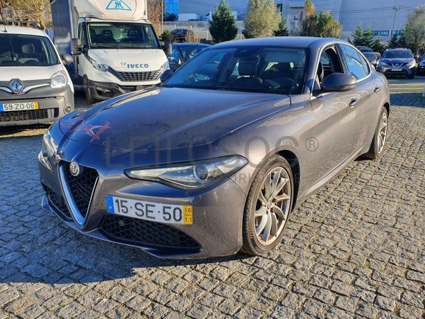 Alfa Romeu Giulia · Ano 2016