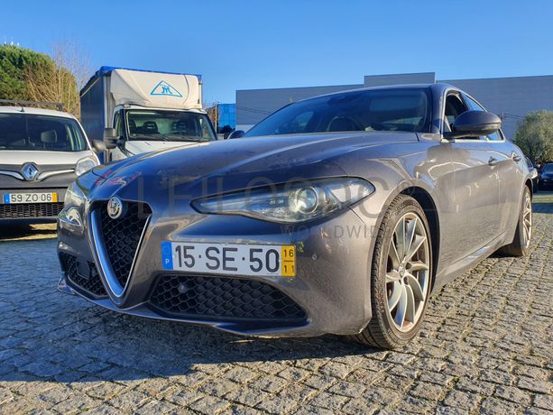 Alfa Romeu Giulia · Ano 2016