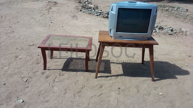 Mobiliário e Televisor