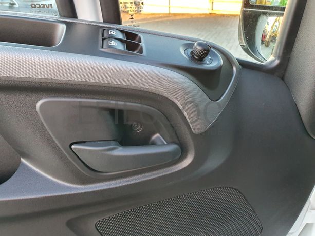 Iveco 35S18 · Ano 2023