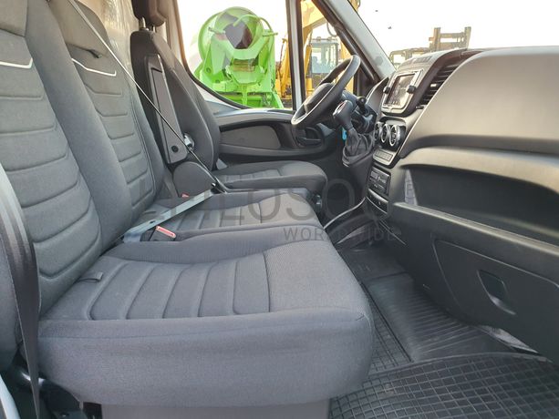 Iveco 35S18 · Ano 2023