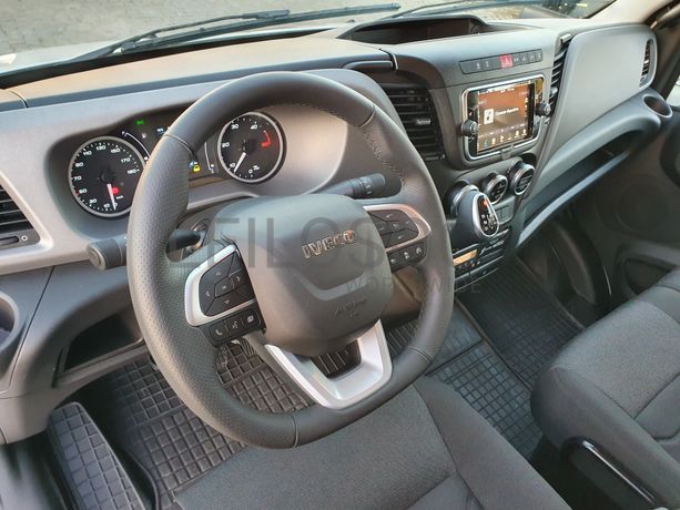 Iveco 35S18 · Ano 2023