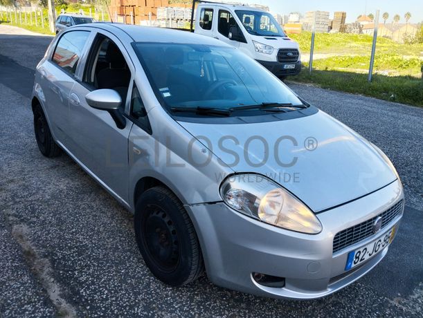 Fiat Punto · Ano 2010