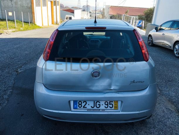 Fiat Punto · Ano 2010
