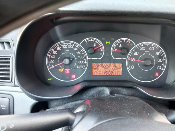 Fiat Punto · Ano 2010