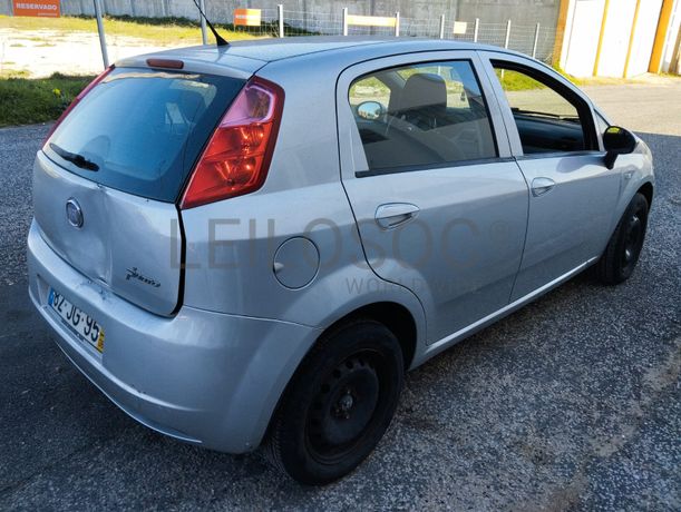 Fiat Punto · Ano 2010