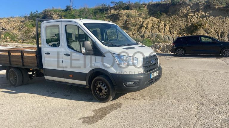 Ford Transit · Ano 2021