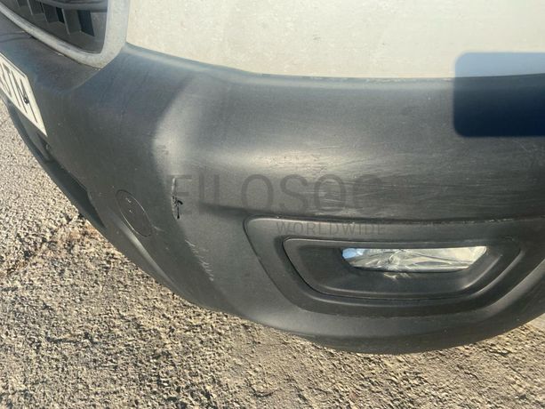 Ford Transit · Ano 2021