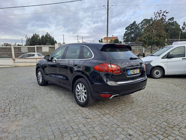 Porsche Cayenne 3.0 V6 · Ano 2012