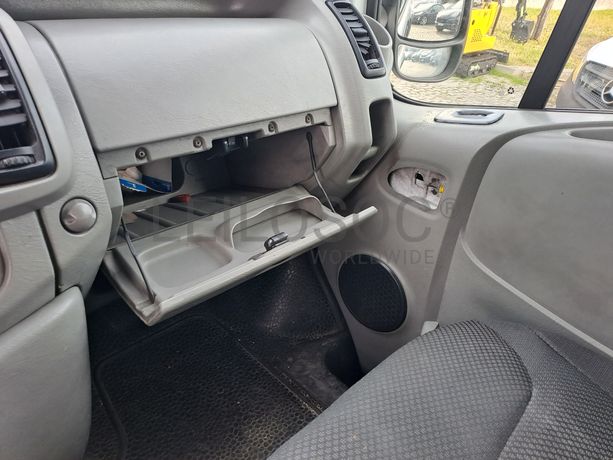 Opel Vívaro · Ano 2003