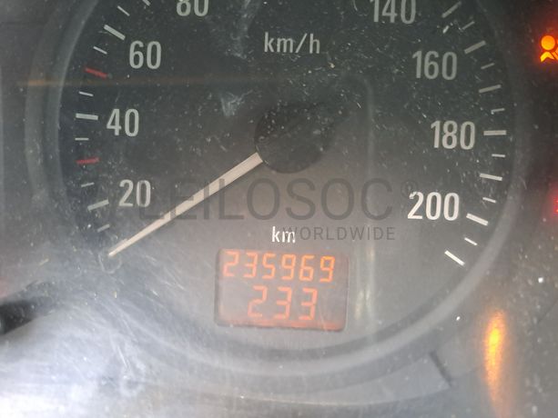 Opel Vívaro · Ano 2003