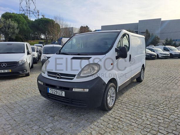 Opel Vívaro · Ano 2003