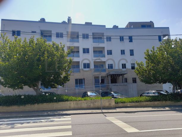 Apartamento T2+1 c/ Garagem · Vila Nova de Gaia