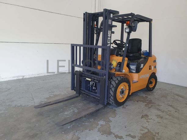 Empilhador Apache HH307