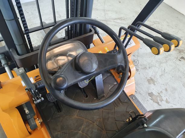 Empilhador Apache HH307