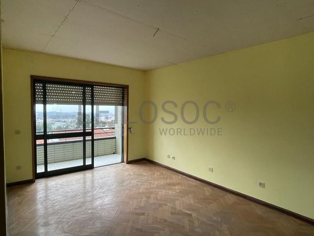 Apartamento T1+1 · Vila Nova de Gaia