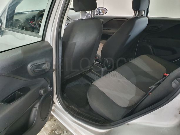 Fiat Punto · Ano 2018