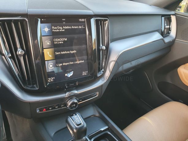 Volvo XC60 D4 · Ano 2019