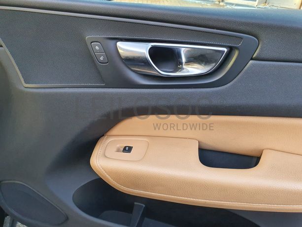 Volvo XC60 D4 · Ano 2019