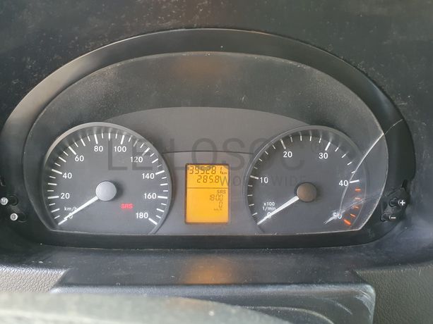 Mercedes-Benz Sprinter 318 CDI · Ano 2008