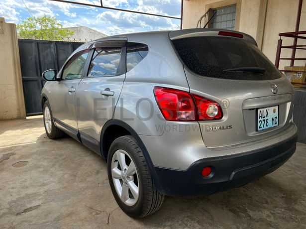 Nissan Duals 2.0 · Ano 2007