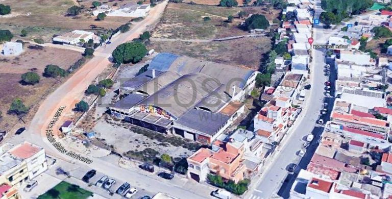 Terreno c/ + 9.000m² · Olhão