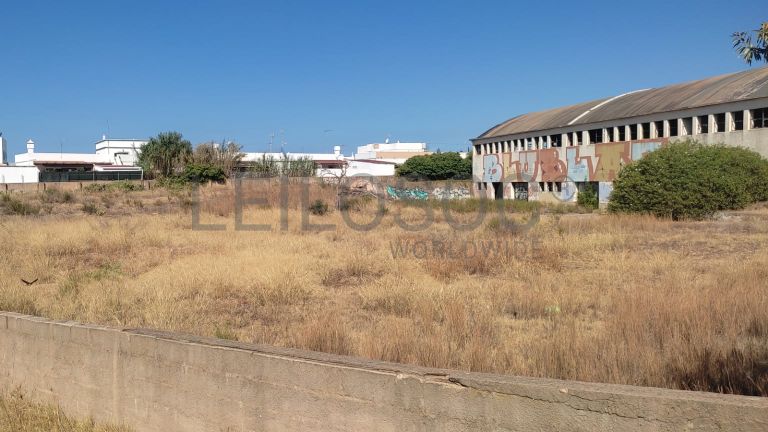 Terreno c/ + 9.000m² · Olhão