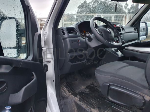 Renault Master · Ano 2021