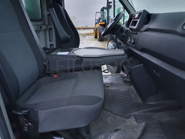 Renault Master · Ano 2021