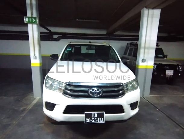 Toyota HILUX DC (4x4)