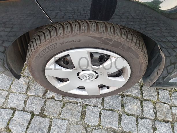 Toyota Aygo · Ano 2012