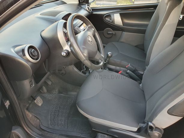 Toyota Aygo · Ano 2012