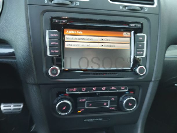 Volkswagen Golf 2.0 GTI · Ano 2010