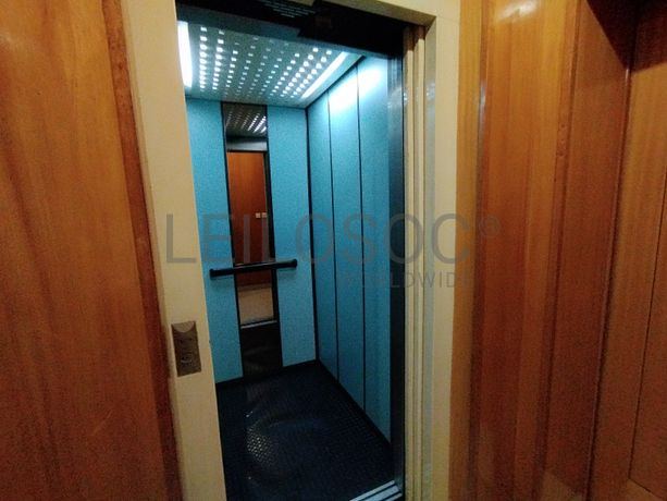 Apartamento T2 c/ Garagem · Guimarães